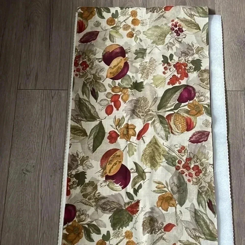 NWOT Nazareno Gabrielli 100% Wool Fruit & Floral Pattern Scarf